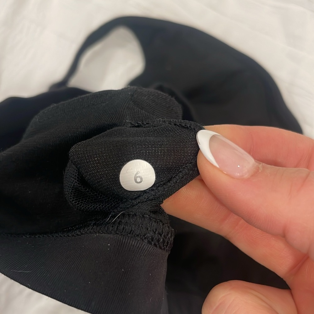 Lululemon high coverage bra - Picture 3 of 3